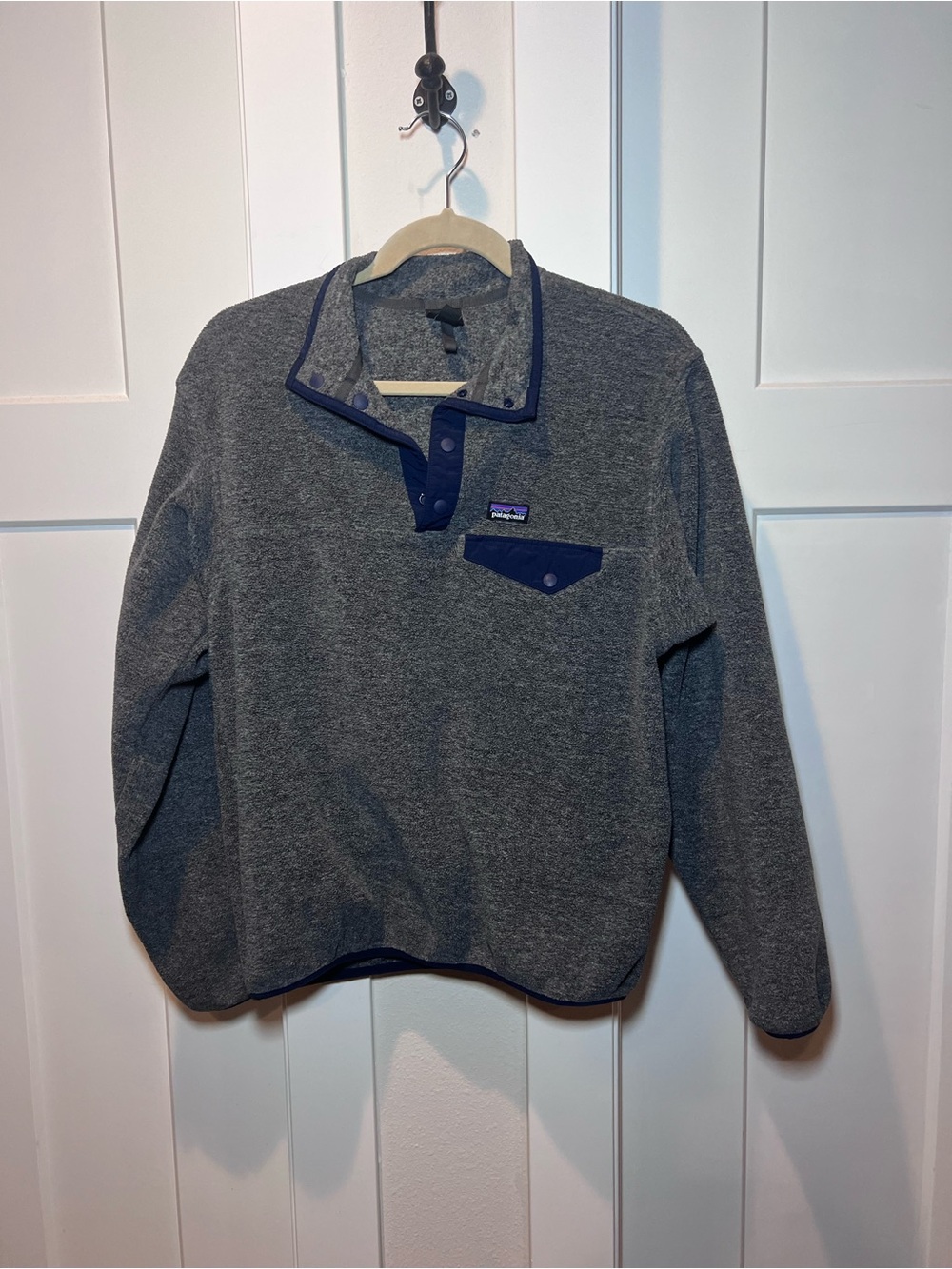 Patagonia Gray Synchilla Fleece with Navy Accents